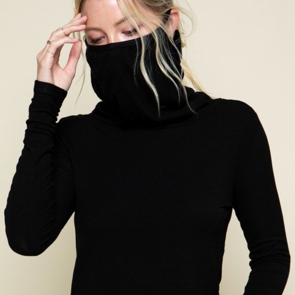 Covid Crop Top Built In Mask - Picture 2 of 4